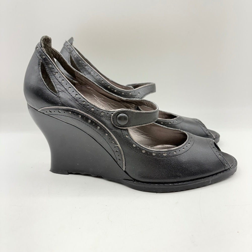 Franco Sarto Black Leather‎ Peep Toe Wedge Mary Jane Heels Brogue Detail Size 9M